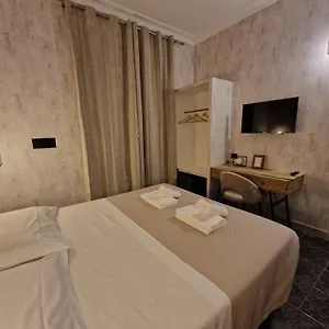 Hotel Agora, Řím